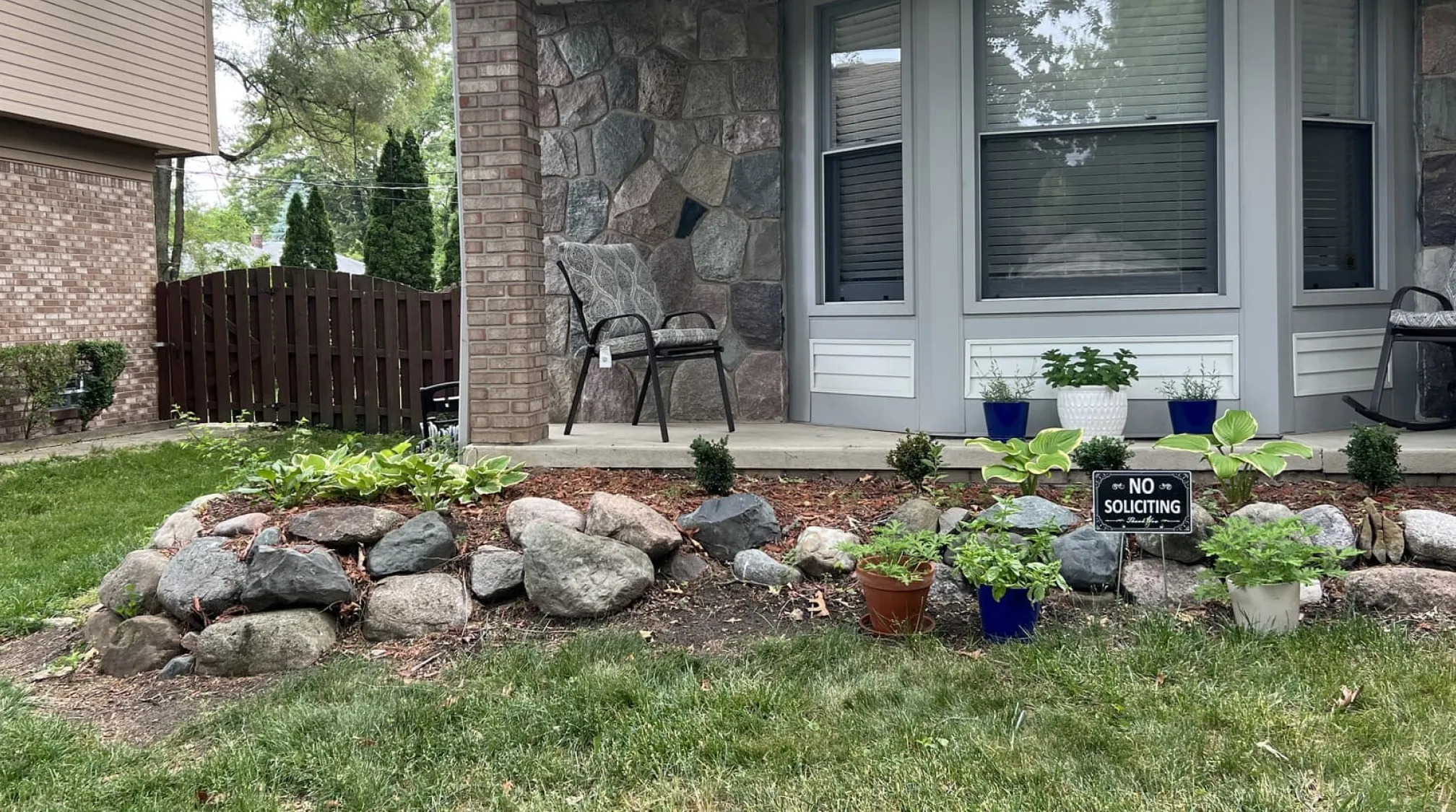 Hero Split View Frame